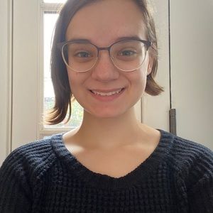 Meet your Posher, Izabella